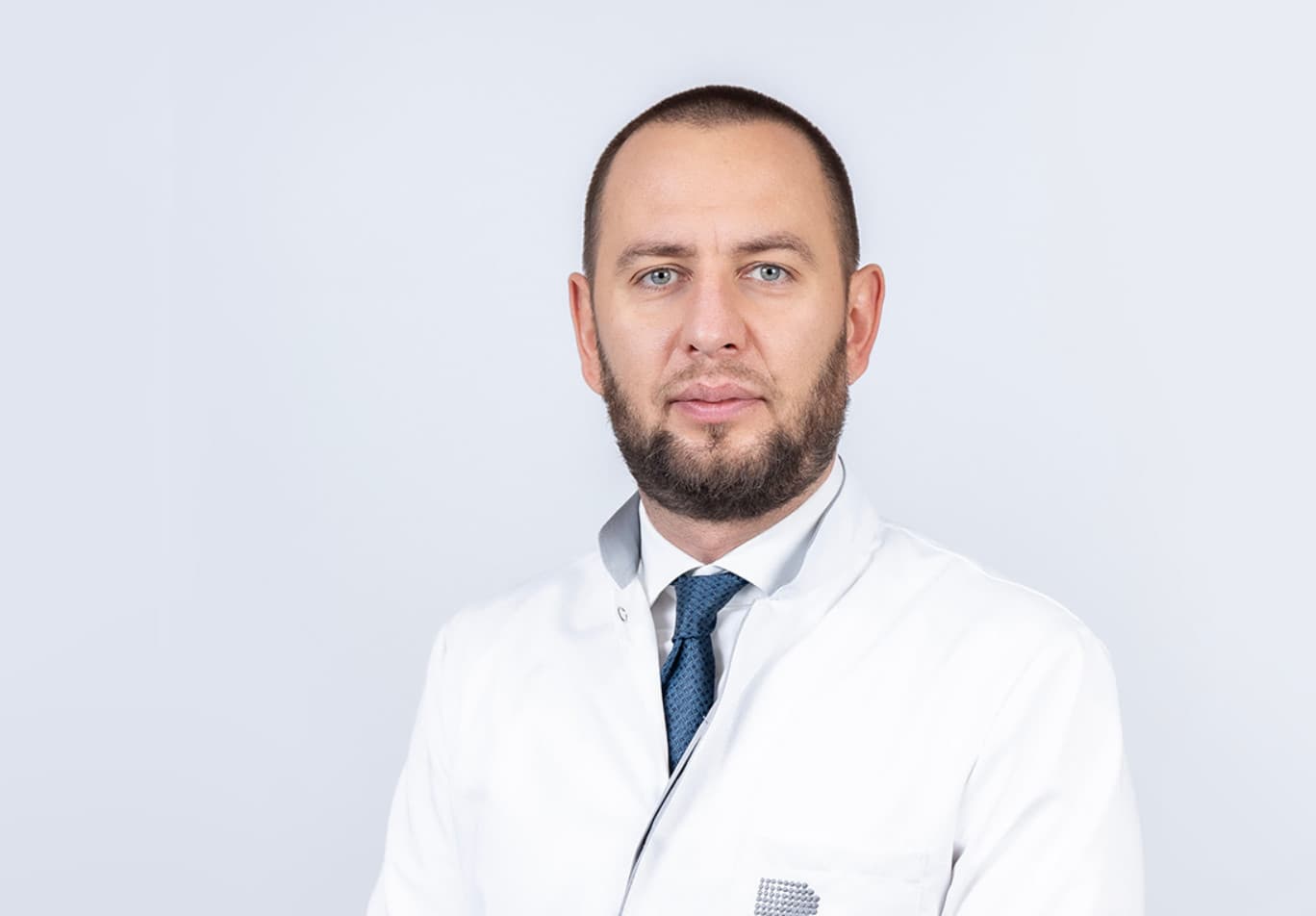 Милосердие, ответственность, профессионализм: главный врач Всеволожской больницы поздравил коллег с Международным днем врача